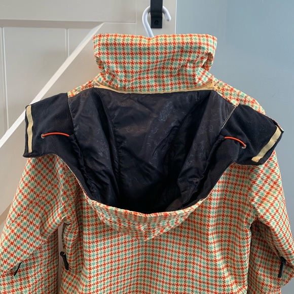 Ladies billabong snowboarding jacket - Picture 6 of 12